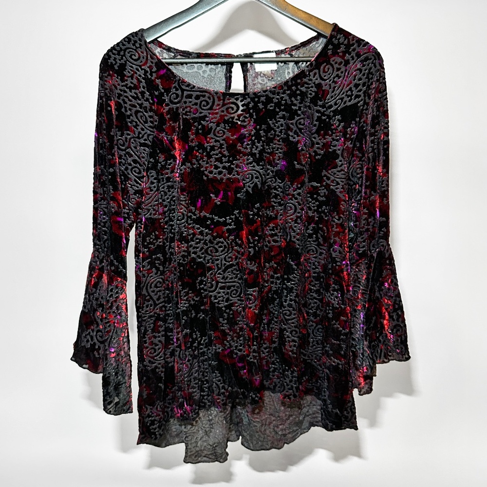 Cupio - Velvet Burnout Printed Bell Sleeve Top - Women's XL
